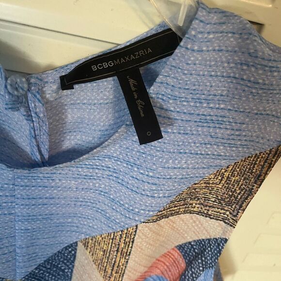 BCBG Geometric Patterned Sleeveless Dress size 0 - Picture 5 of 9